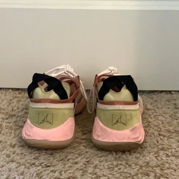 Jordan Delta Breathe Pink - Picture 3 of 6